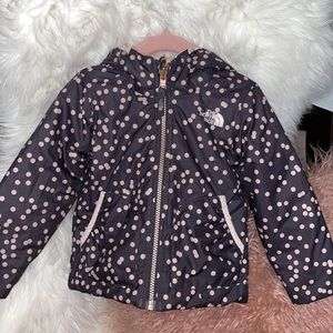 💕 NORTH FACE REVERSIBLE COAT 2T 🦄